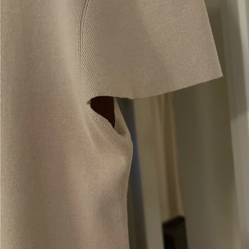 DKNY Beige Short-Sleeve Mock Turtleneck Sweater - Picture 2 of 2